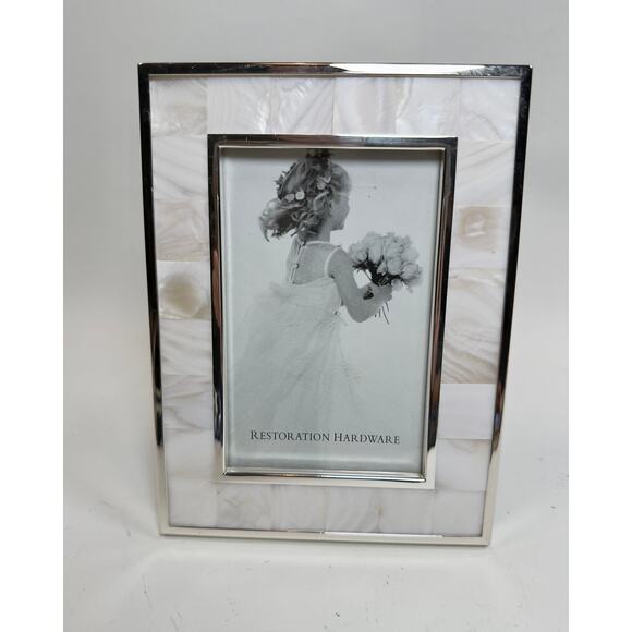 NWOT Restoration Hardware Mother of Pearl Frame 6” x 8” - Picture 1 of 7